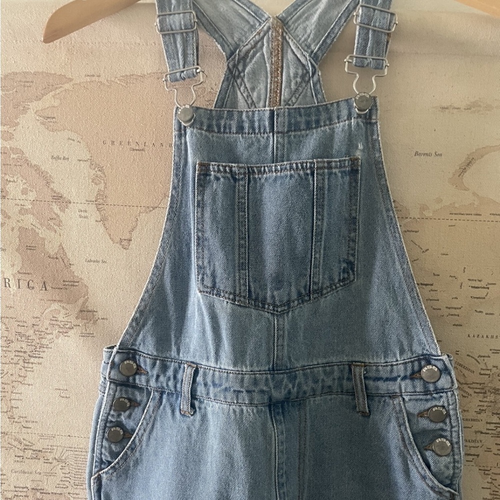 RSQ Wide Leg Carpenter Overalls
Size XL - Picture 4 of 12